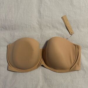 Skims Fits Everybody Strapless Bra Ochre NWT Size 36DD